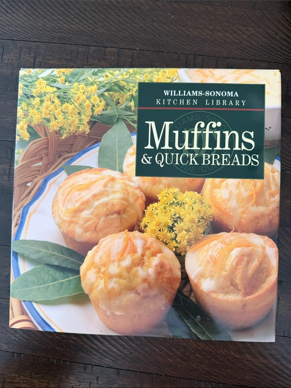 Williams-Sonoma Muffins & Quick Breads